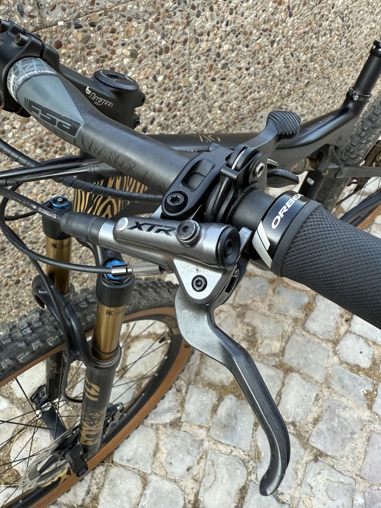 Bicicleta BTT Orbea OIZ M-Team Tamanho S