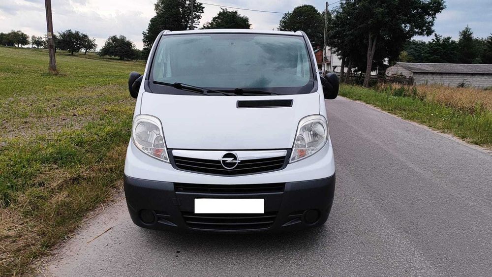 Opel Vivaro / Renault Trafic 2.0 CDTI