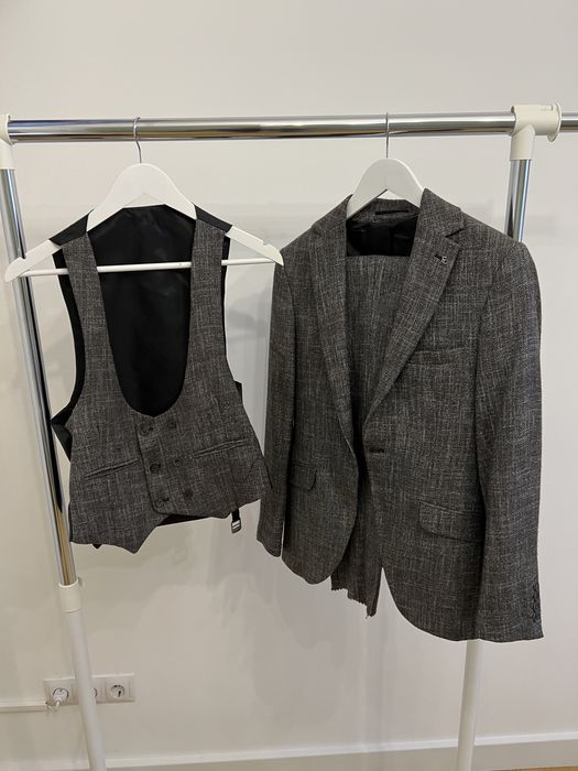 Костюм тройка трійка чоловічий