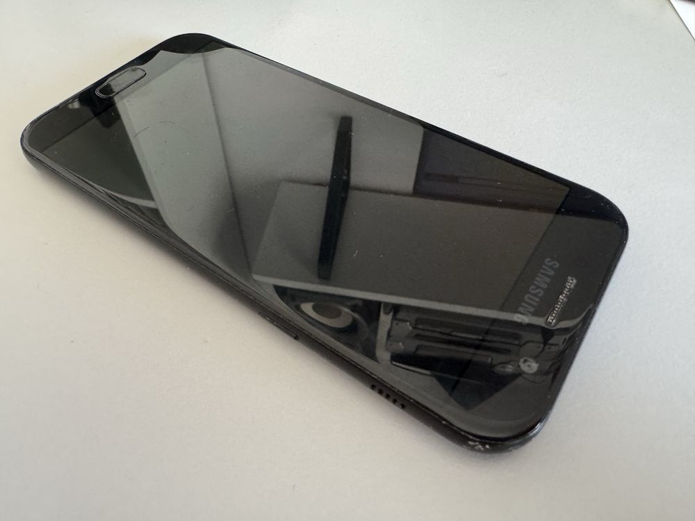 Sprawny telefon Samsung Galaxy A5 3/32 GB