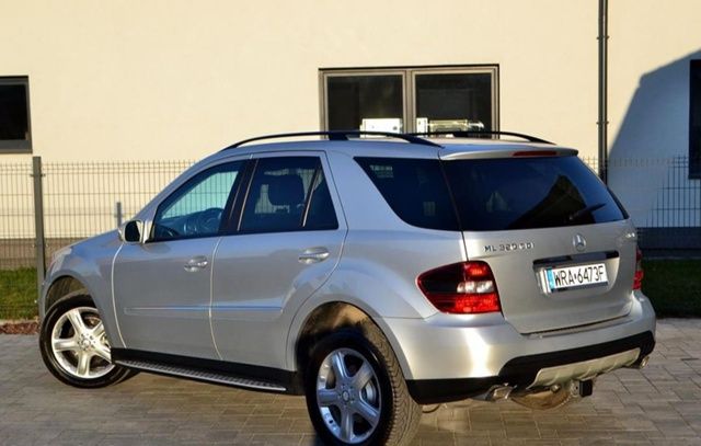 Mercedes-Benz ML 320 4-Matic
