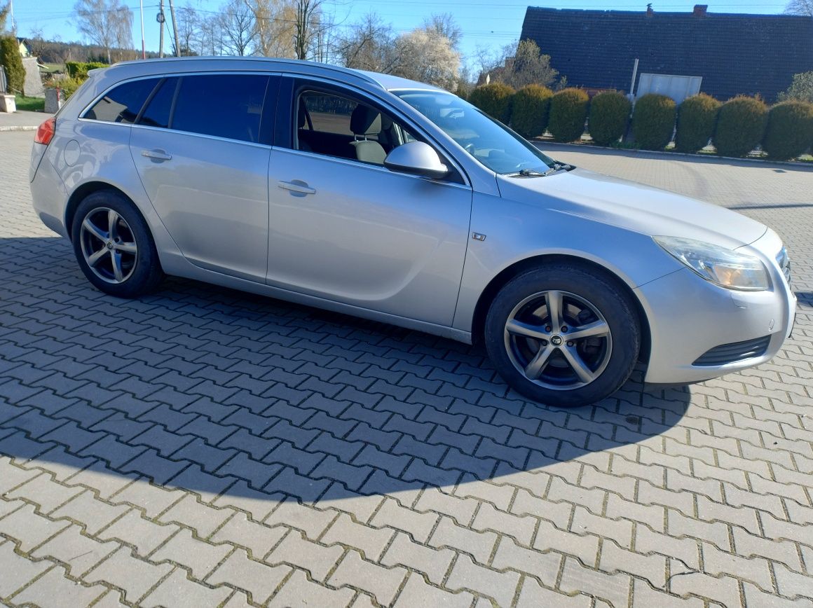 Opel Insignia 1.6 turbo 180KM