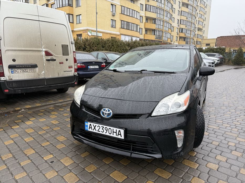 Toyota prius 2014