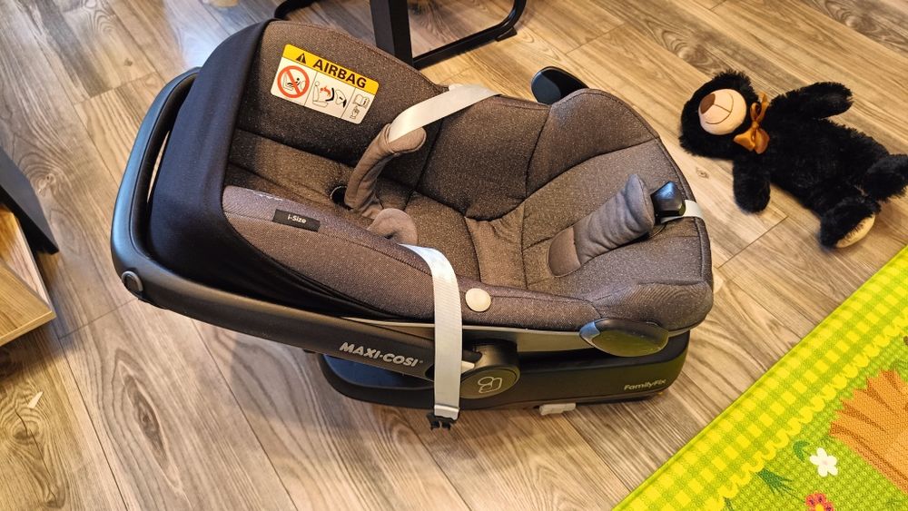 Maxi Cosi FamilyFix ISOFIX baza + fotelik