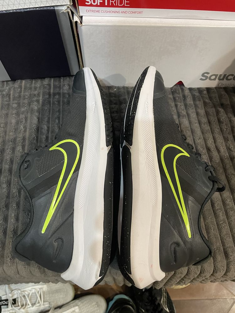 Кросівки демісезонні Nike STAR RUNNER 3 38(24см) оригінал