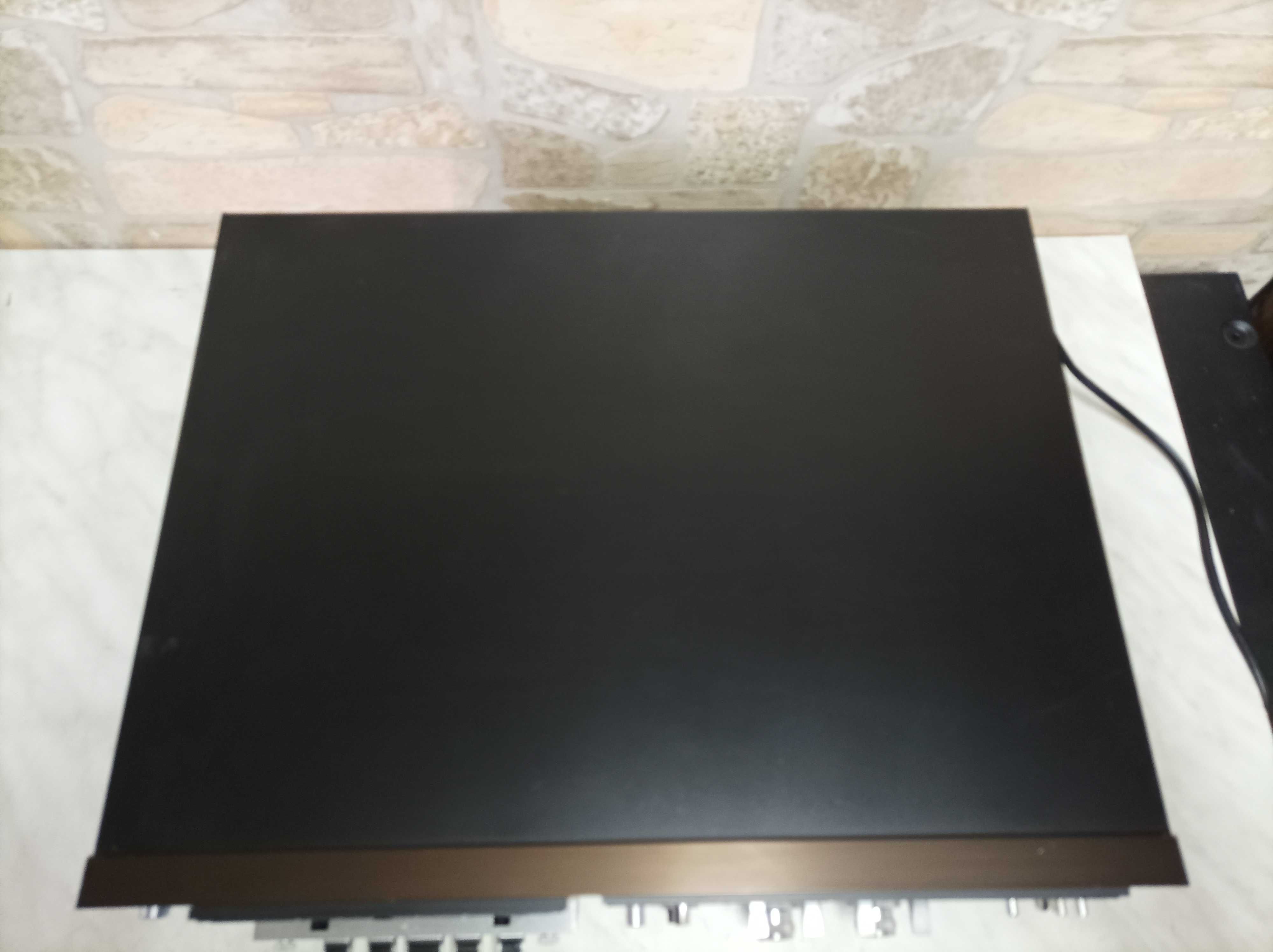 Magnetofon DUAL C 830