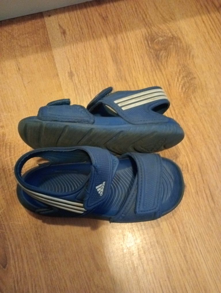 Sandały Adidas dla chłopca r.25