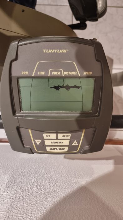 Bicicleta de exercício Tunturi F35, (Lêr Descrição)