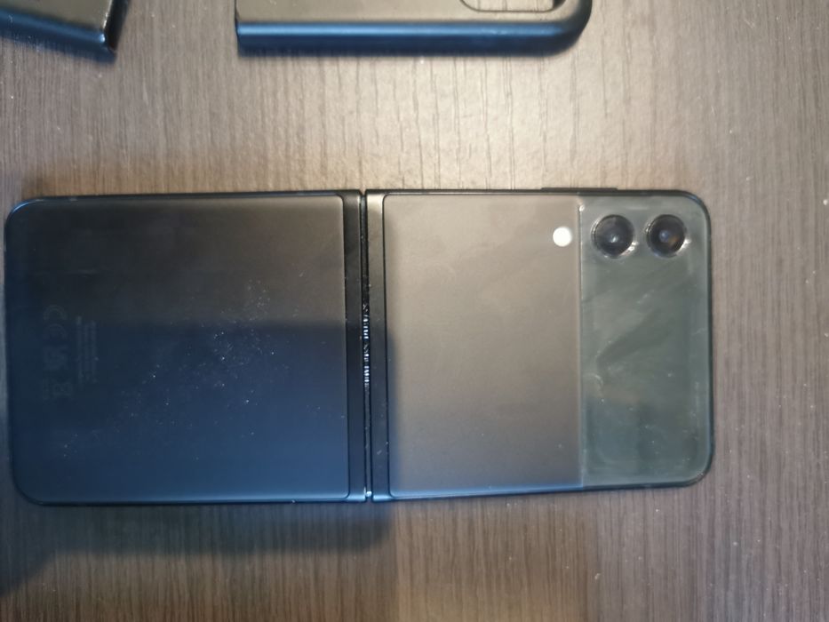 Zamienię Samsung Z Flip 3 8/128