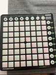 Novation kontroler launchpad
