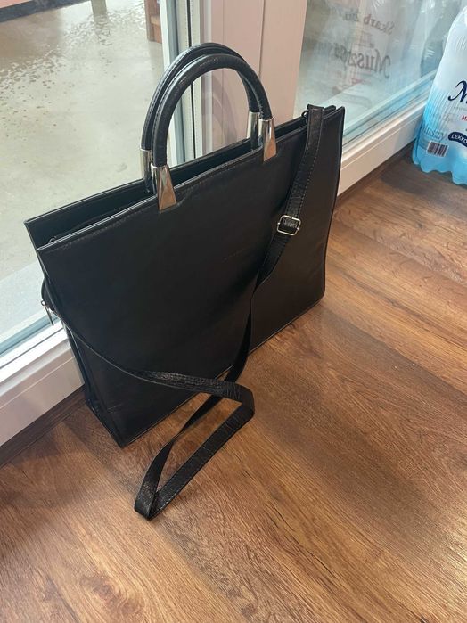 Skórzana torba  na laptopa nowa