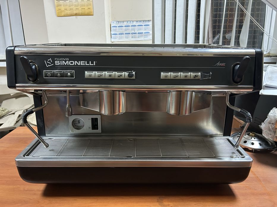 Кавомашина Nuova Simonelli Appia