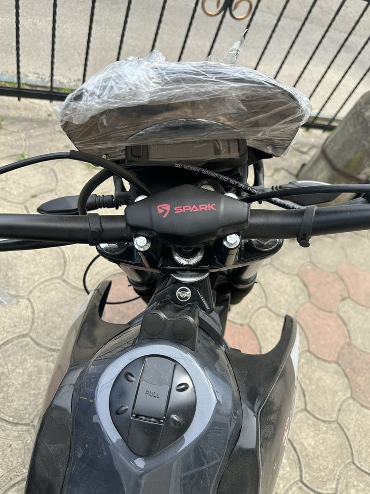 Spark SP 250 D-3  новий