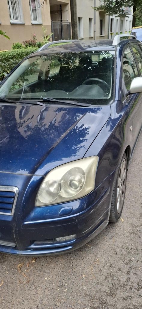 Toyota Avensis kombi