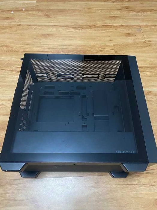 Obudowa PC ASUS Case A21 – stan bardzo dobry!