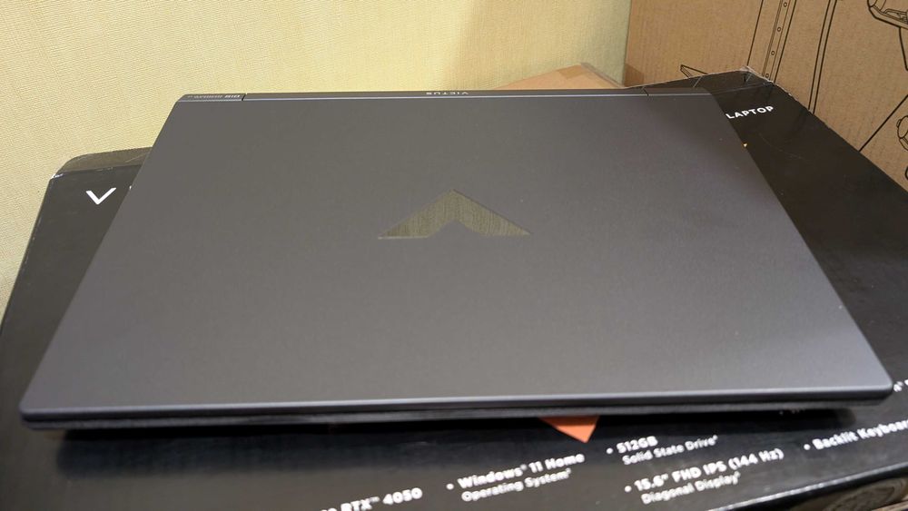 HP Victus Gaming 15-fa1082wm (A2BZ7UA) — бюджетний ноутбук з RTX 4050!