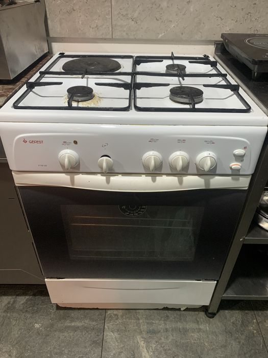 Газова елетро плита gefest 60*60