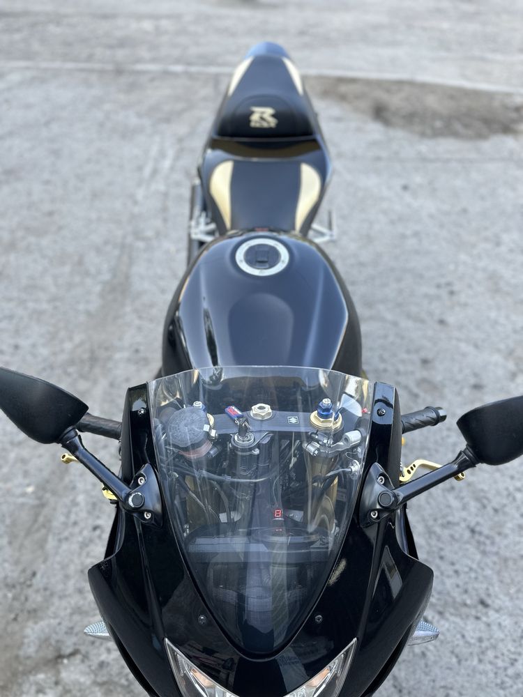 Мотоцикл Suzuki GSX-R 750 На Доках