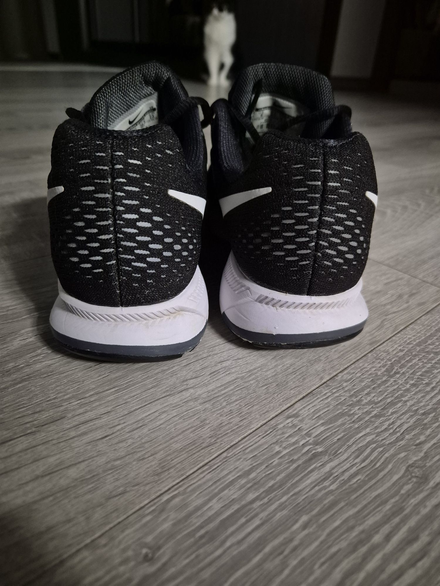 Nike Zoom Pegasus 33 оригінал із США, розмір 36