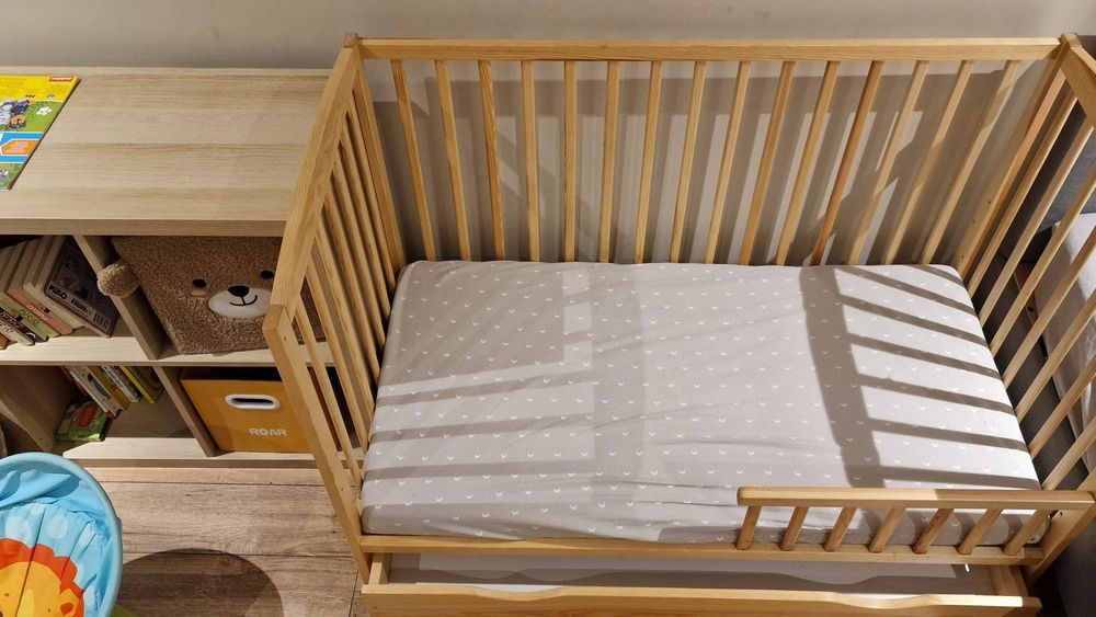 Drewniane łóżeczko tapczanik Ola sklep Julia