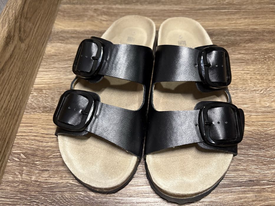 Продаю шльопанці  Next
