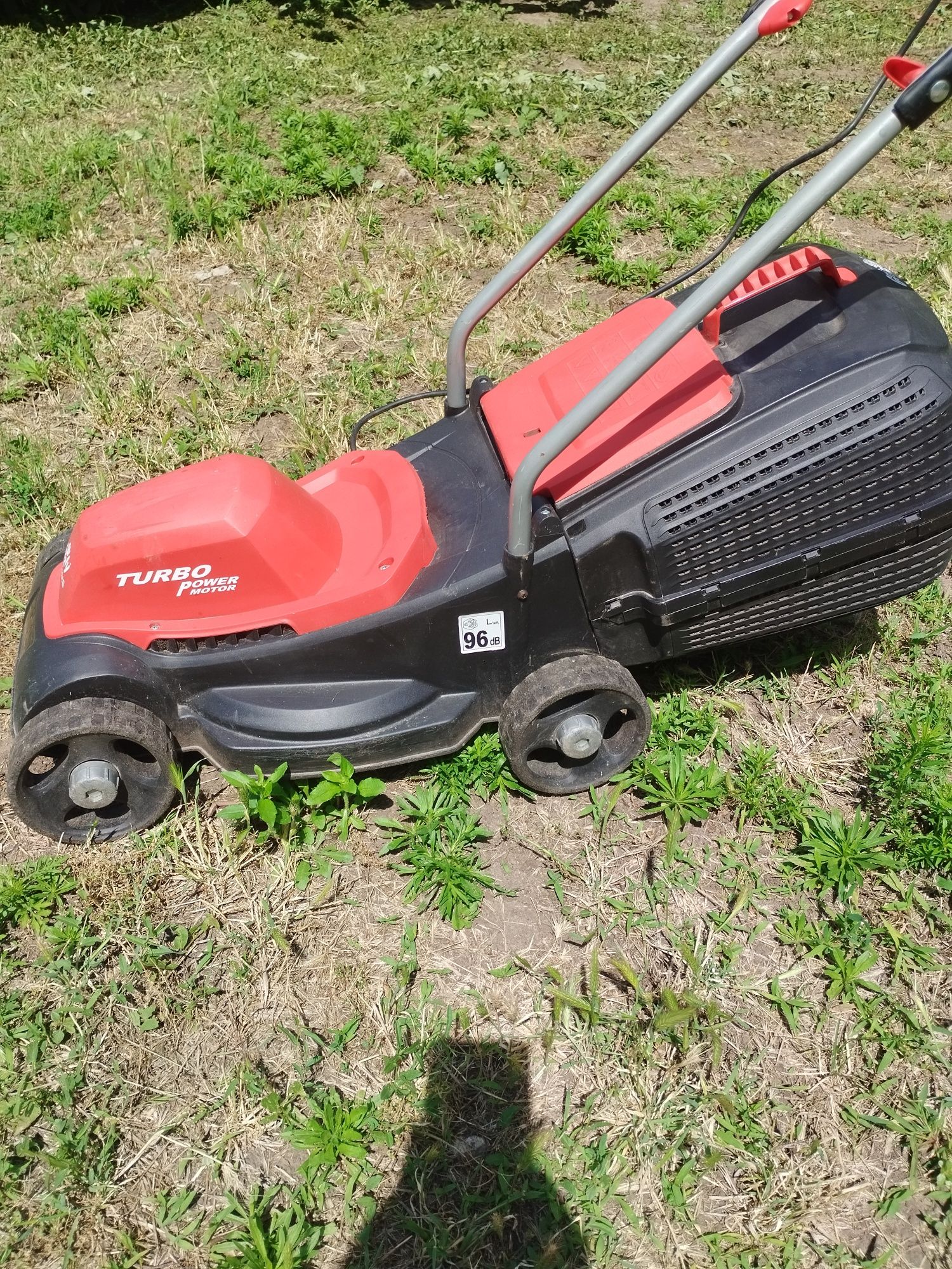 Газонокосарка електрична GRIZZLY 1200W ніж 31см