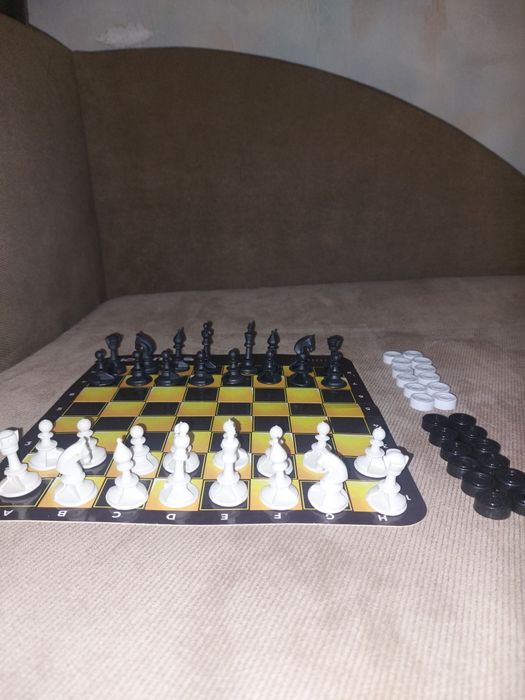 2 набори шахи/шашки повний комплект