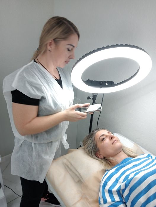 Навчальні курси манікюр нарощування вій перманент тату масаж бровіст