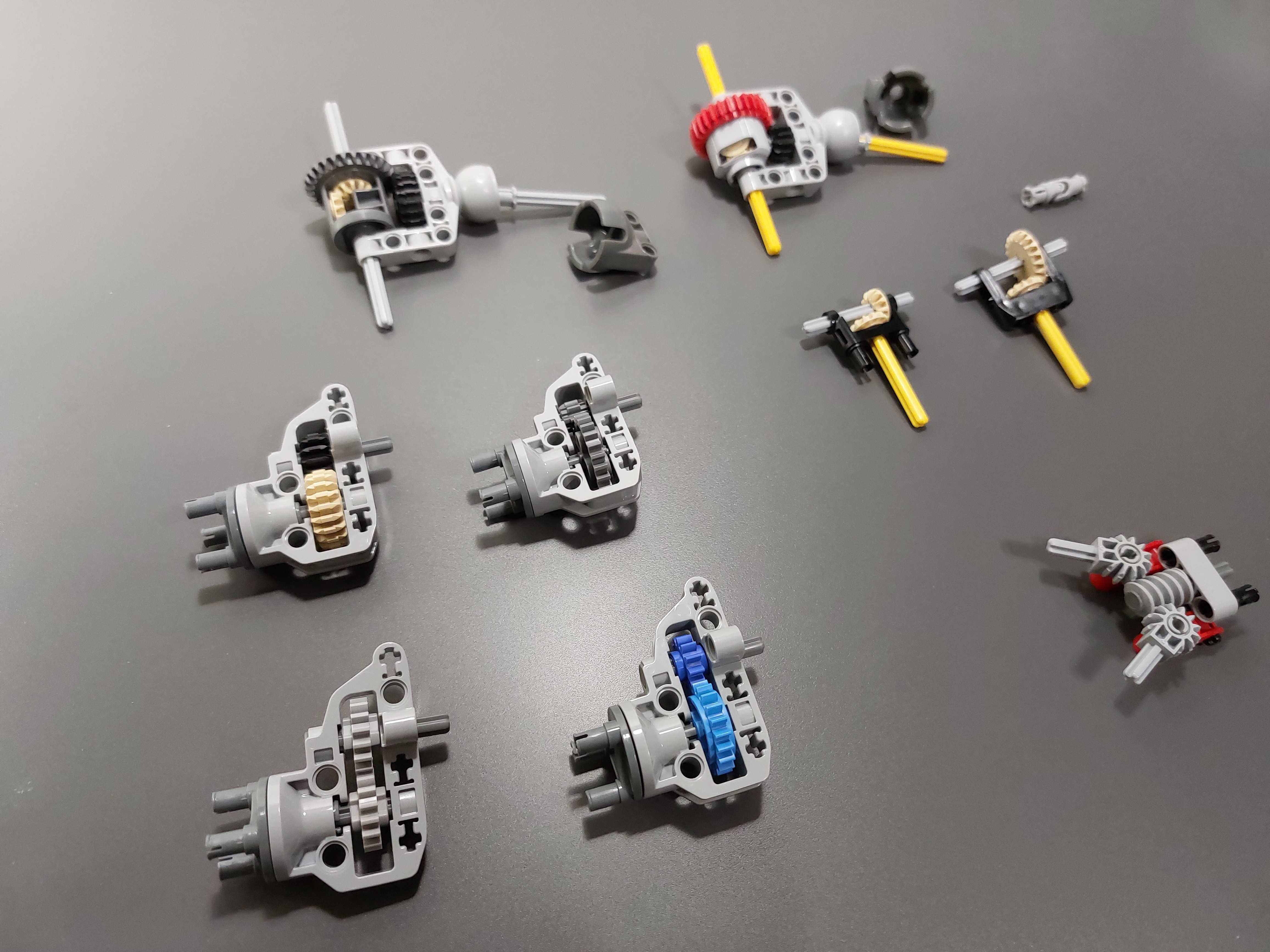 Lego Technic детали (оригинал) - лего дифференциал, редуктор, V6-V8
