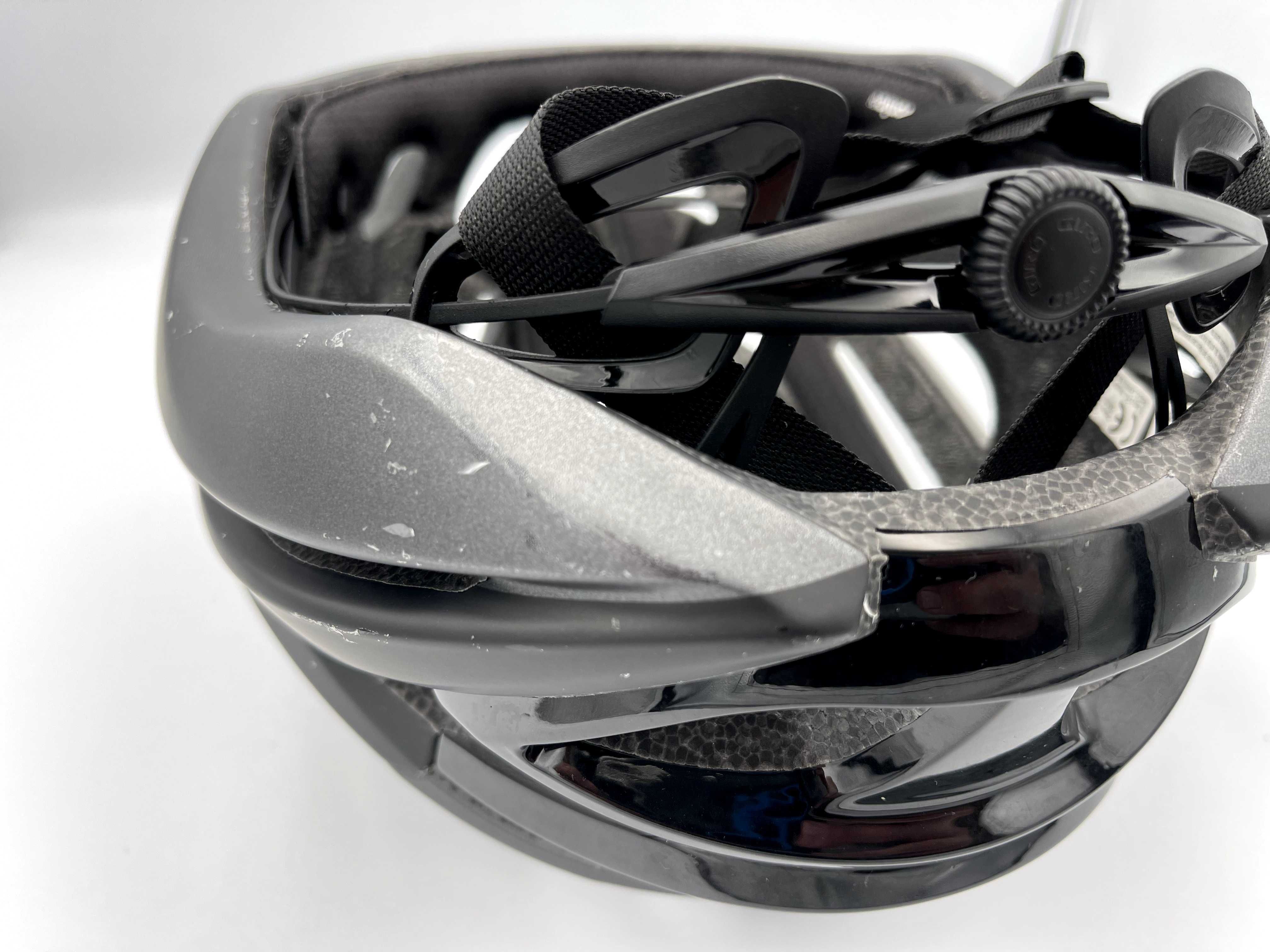 Powystawowy Kask Rowerowy Giro Syntax r. L (59-63cm)