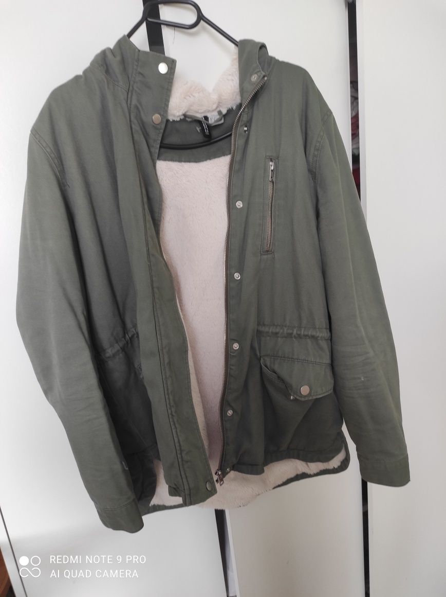 Kurteczka w kolorze khaki h&m rozmiar 40