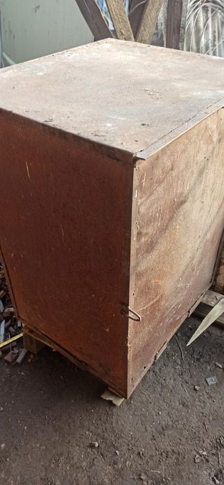 Ёмкости для хранения сыпучих и жидких материалов