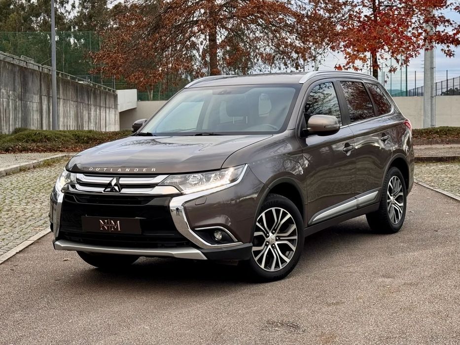 Mitsubishi Outlander 2.2 DI-D Intense+