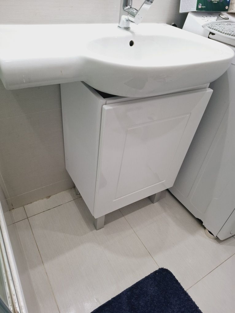 Okazha ! Szafka łazienkowa 47 cm pod umywalkę biały połysk stojąca reg