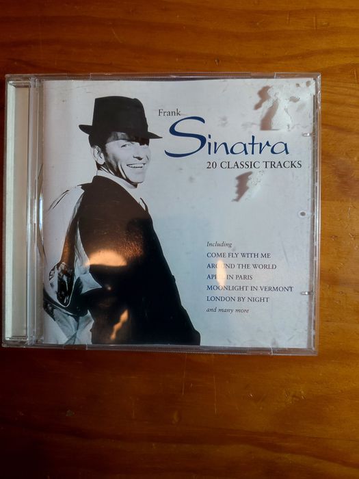 Vários CDs de música (Preço na descrição)