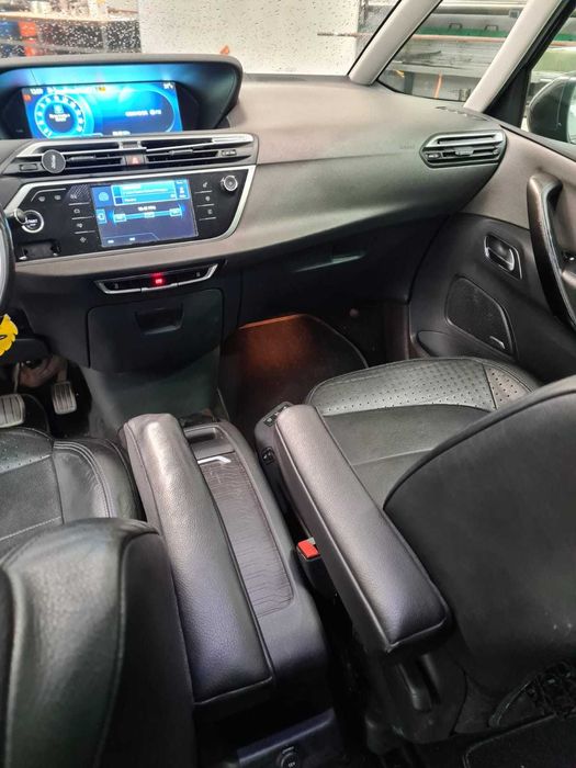 Citroën C4 Picasso BlueHDi 150 EAT6 Exclusive (2015) – Automático