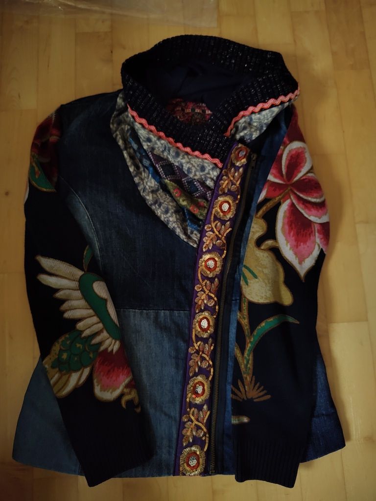 Jeansowa kurtka Desigual - r.42