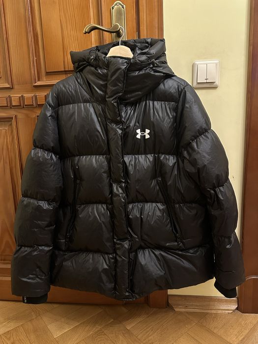 Жіноча утеплена куртка-пуховик з капюшоном Under Armour