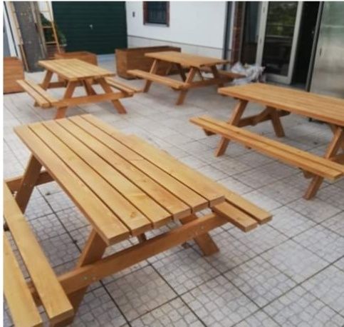 Mesas de jardim em pinho nórdico tratado