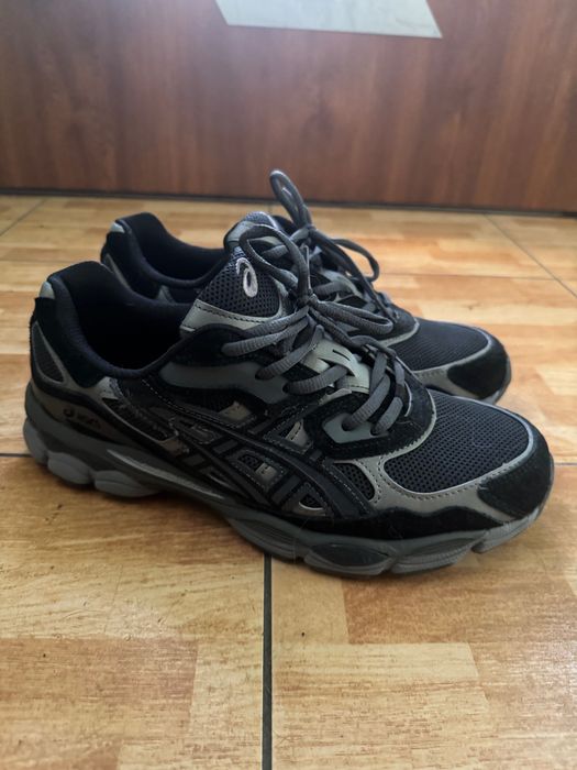 Buty Asics Gel NYC ciemne