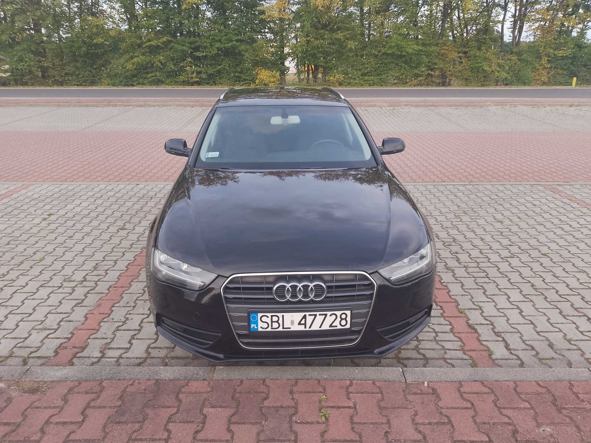 Sprzedam Audi A4 B8 TDI 143KM