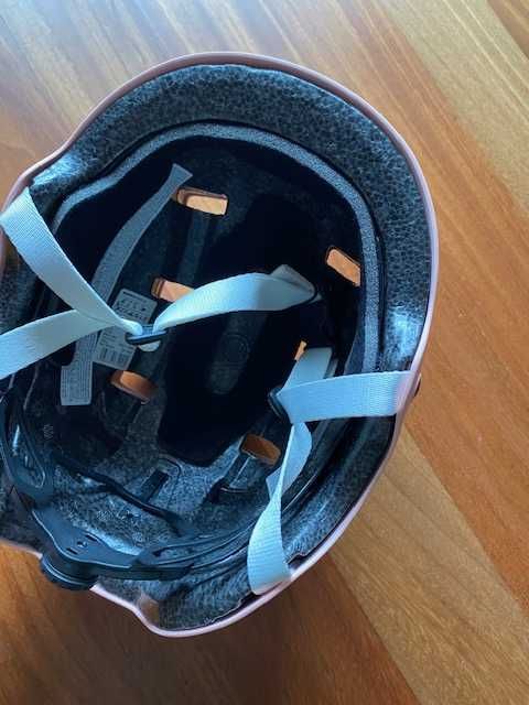 Patins em Linha Decathlon + saco com acessórios de proteção + Capacete