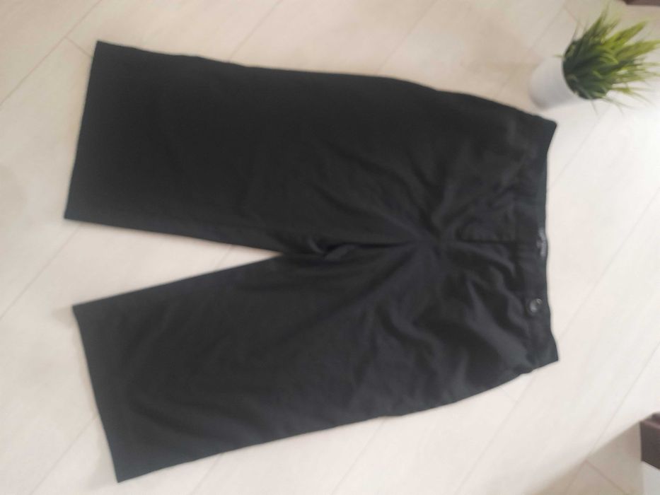 Śliczne Spodnie damskie rozmiar 46, Nowe