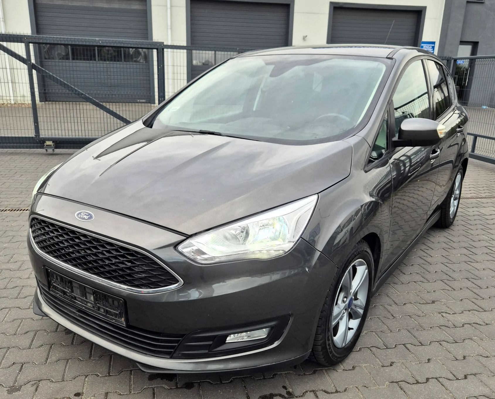 Ford C-MAX Ford C-Max 1.5 TDCi 2016 • 190 000 km • Od nowości w rodzinie