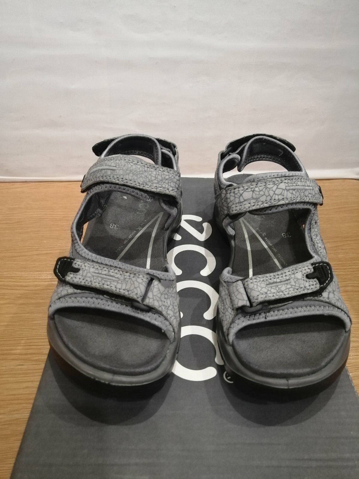 Босоніжки,сандалі Ecco (37р.24 см)