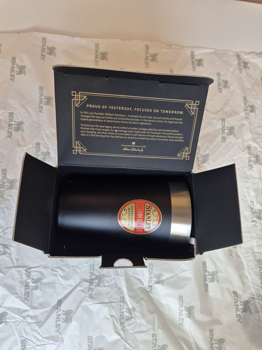 Термостакан Stanley Milestones Stacking Beer Pint 0.47 л чорний