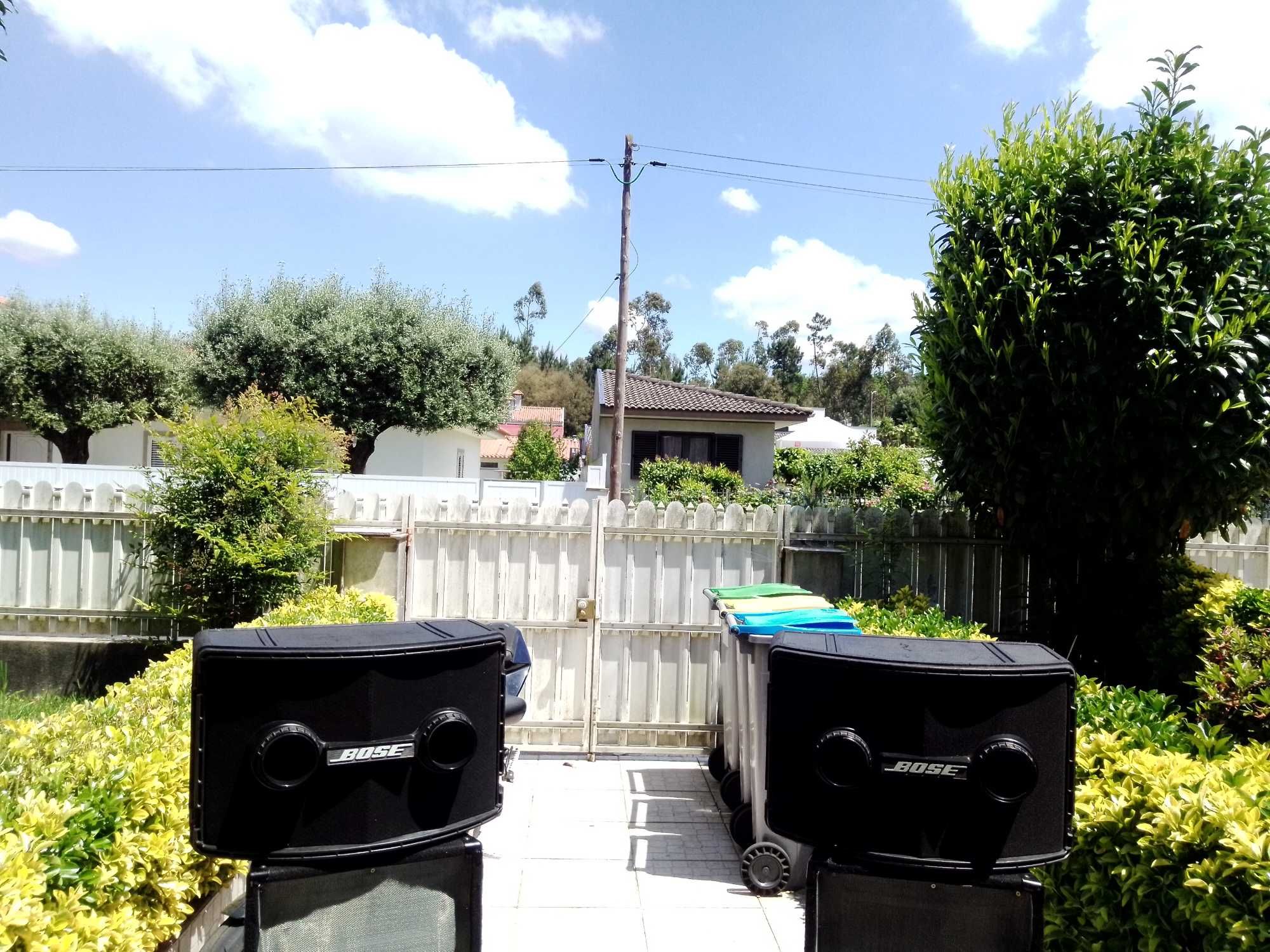 PA completo 2 colunas Bose + mesa amplificada Whorfedale