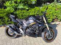 Suzuki GSR750 SHARK