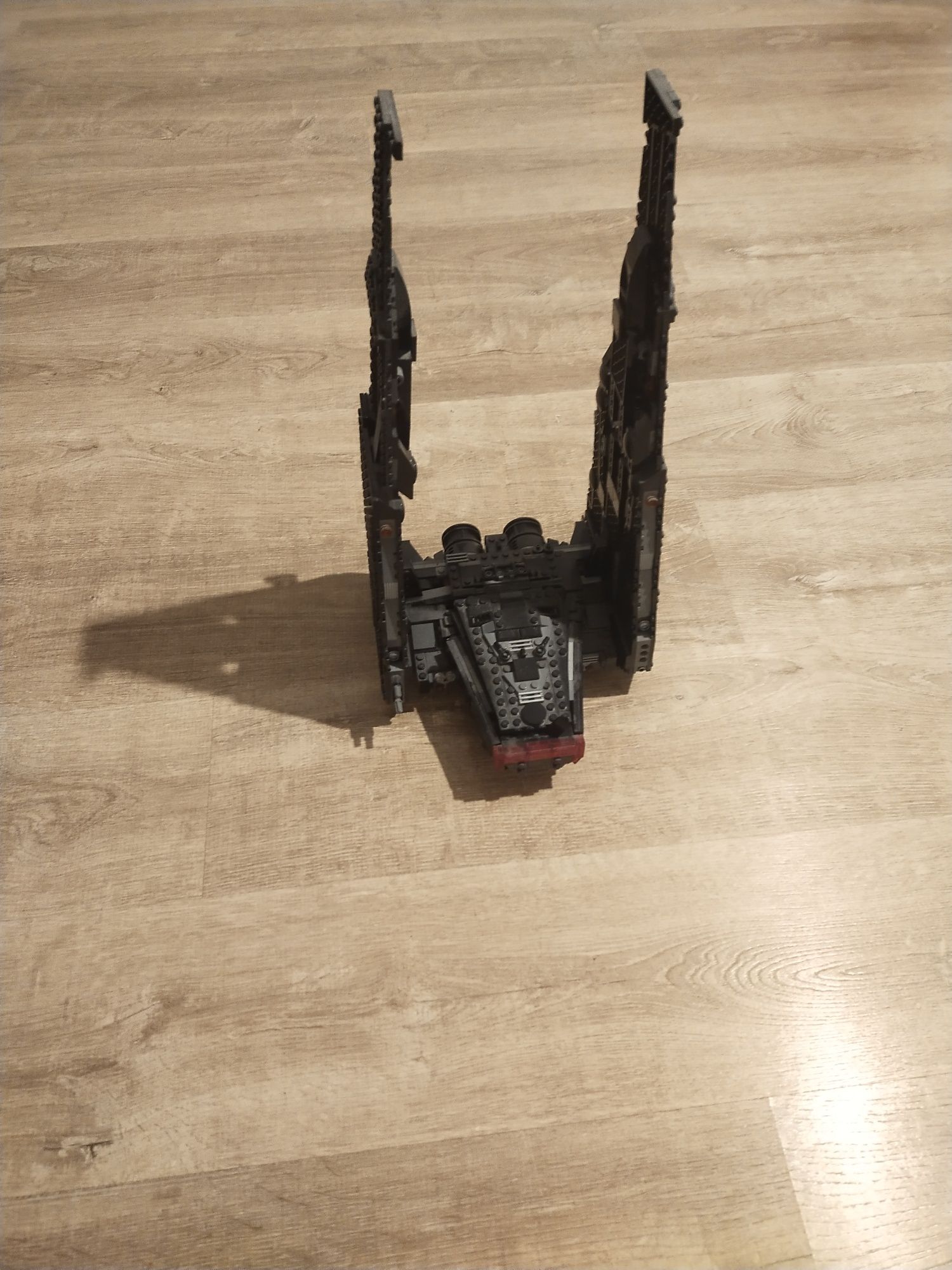 LEGO Star Wars - 75104 Kylo Ren's Command Shuttle