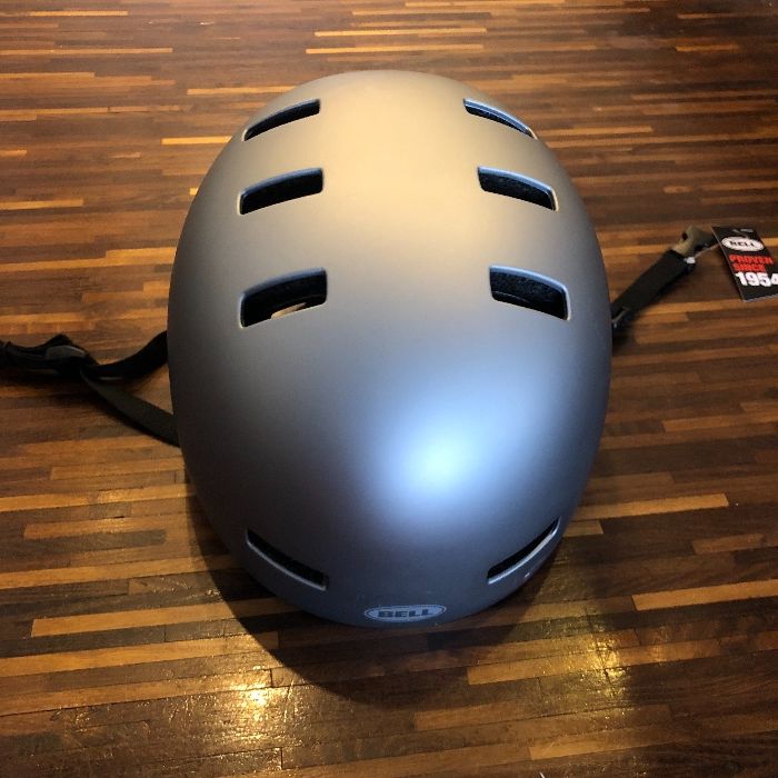 Kask BMX Skate Rolki Rower MTB BELL Local srebrny hulajnoga M 55-59cm